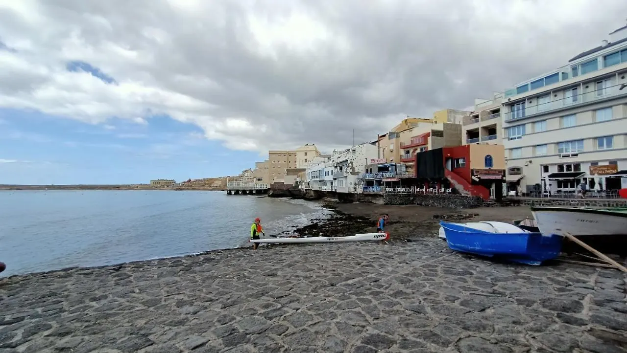 Alquilaencanarias- Medano Beach Tarajal El Medano  Spain