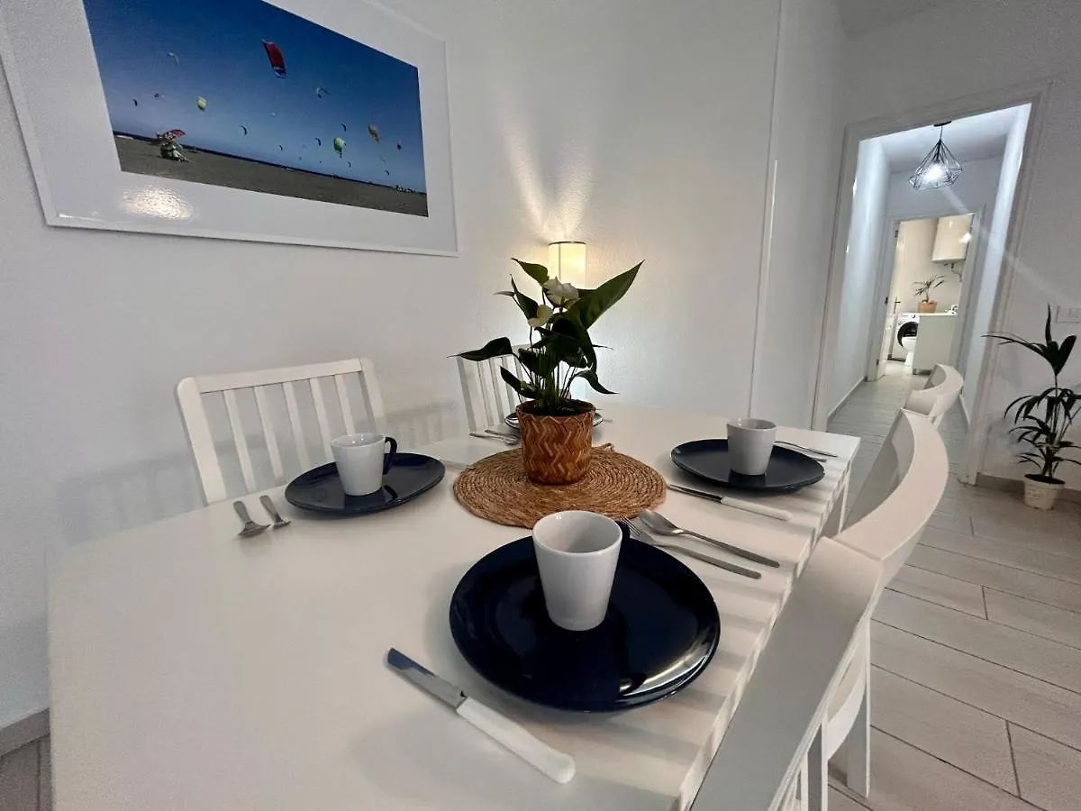 Alquilaencanarias- Medano Beach Tarajal El Medano  Apartment