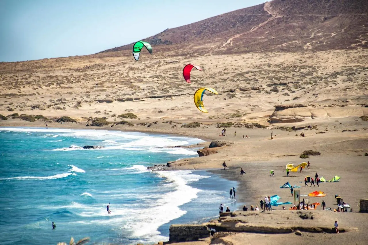Alquilaencanarias- Medano Beach Tarajal El Medano  Spain